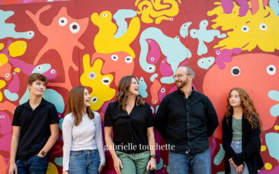 Family Photos in Winnipeg’s Exchange District