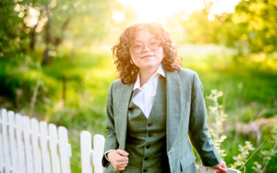 Grad Portrait Photography: Avari