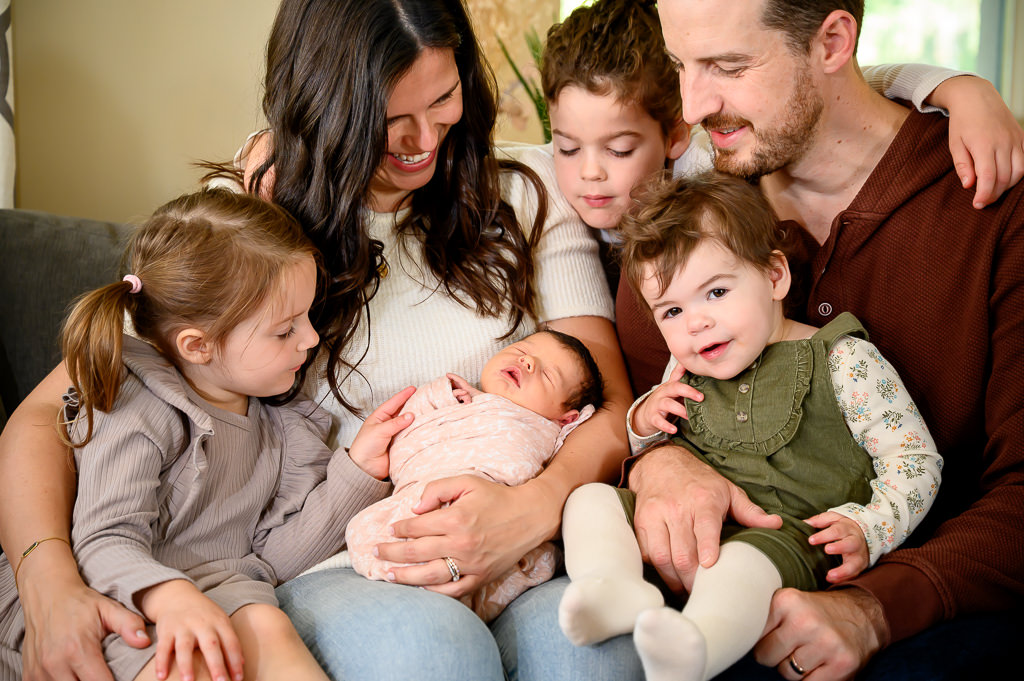 Natural family moments during a Winnipeg newborn photography session