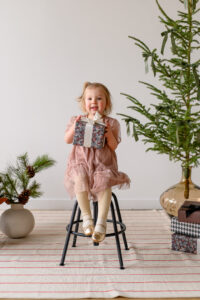 Festive Christmas family photography in Winnipeg