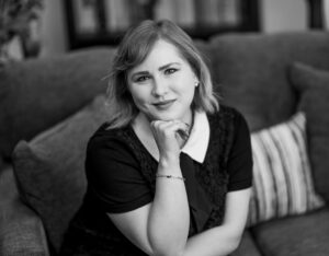 Winnipeg professional photographer capturing therapist branding portraits